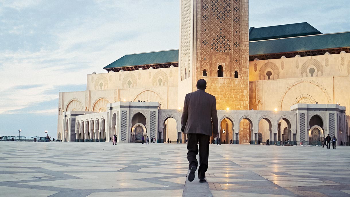 Redouane Belhaimeur besöker moskén Hassan II